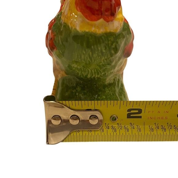 Vintage Rooster and Hen Farmhouse Americana Salt and Pepper Shakers - Picture 12 of 13